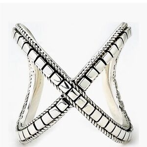 NWOT Samuel B. Silver Square Cut X Ring
